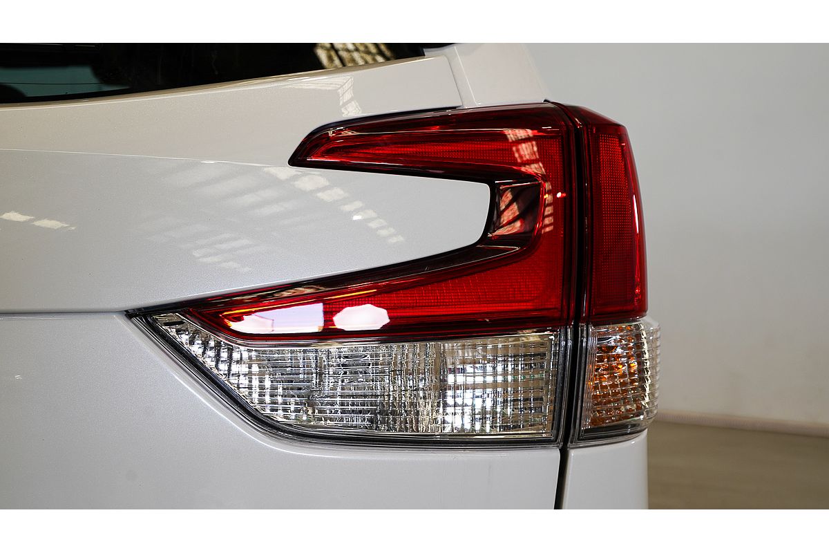 2023 Subaru Forester 2.5i-S S5