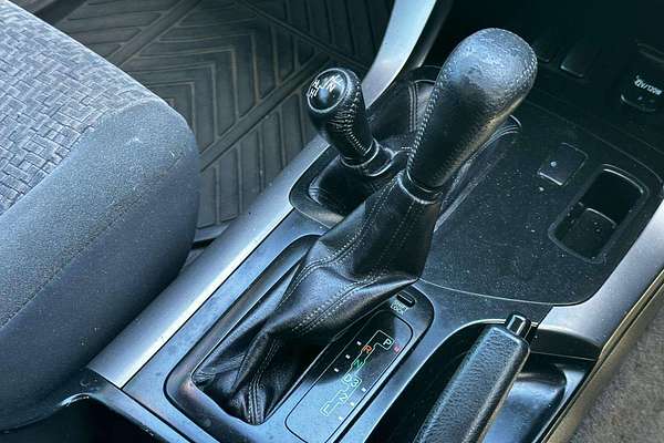 2004 Toyota Landcruiser Prado GXL GRJ120R