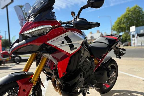 2022 Ducati Multistrada V4 Pikes Peak Multistrada