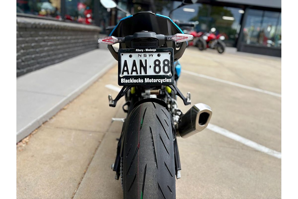 2025 BMW S 1000 R Sport S 1000