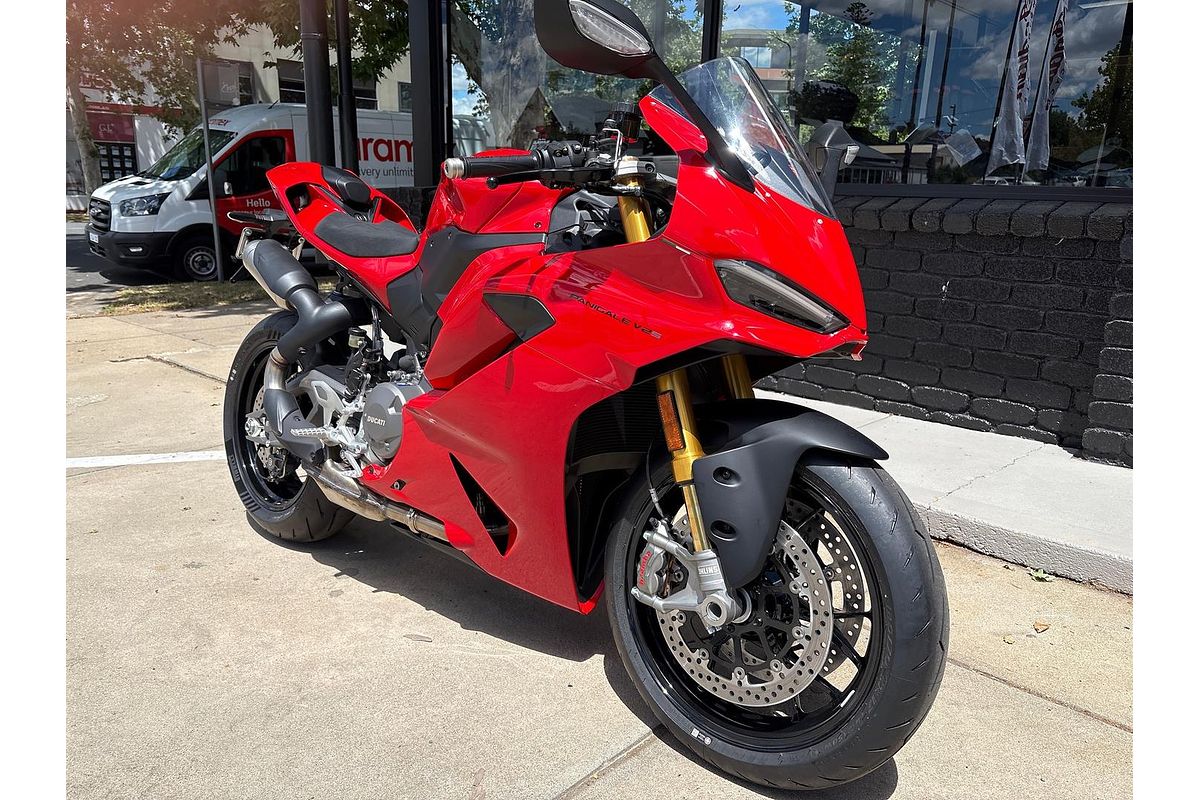 2025 Ducati Panigale V2 S Panigale