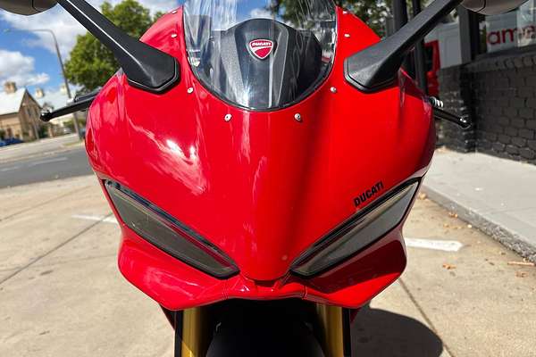 2025 Ducati Panigale V2 S Panigale