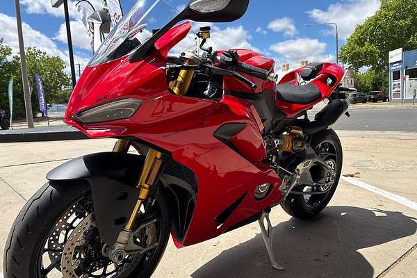2025 Ducati Panigale V2 S Panigale