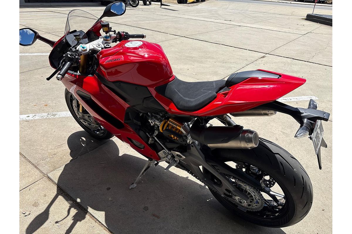 2025 Ducati Panigale V2 S Panigale