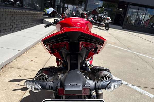 2025 Ducati Panigale V2 S Panigale