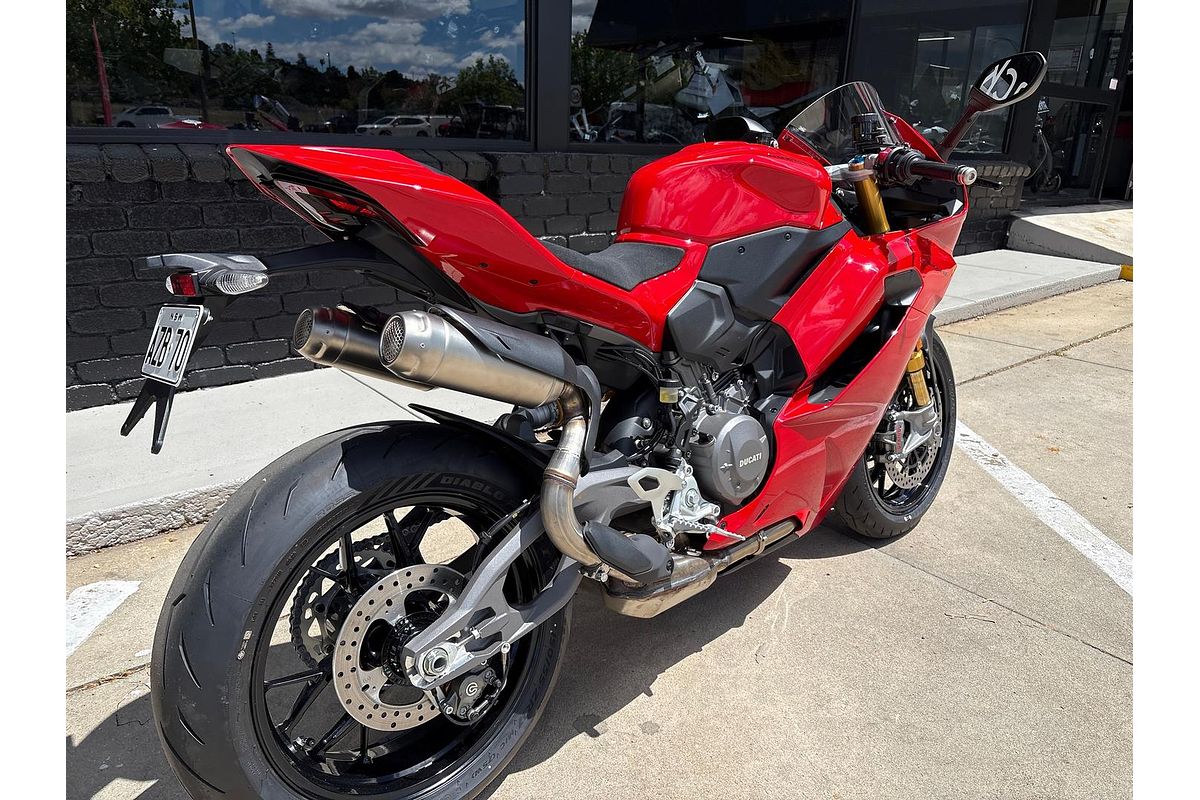 2025 Ducati Panigale V2 S Panigale