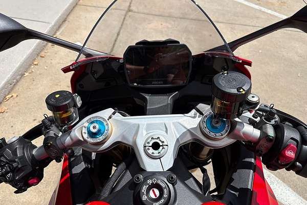 2025 Ducati Panigale V2 S Panigale