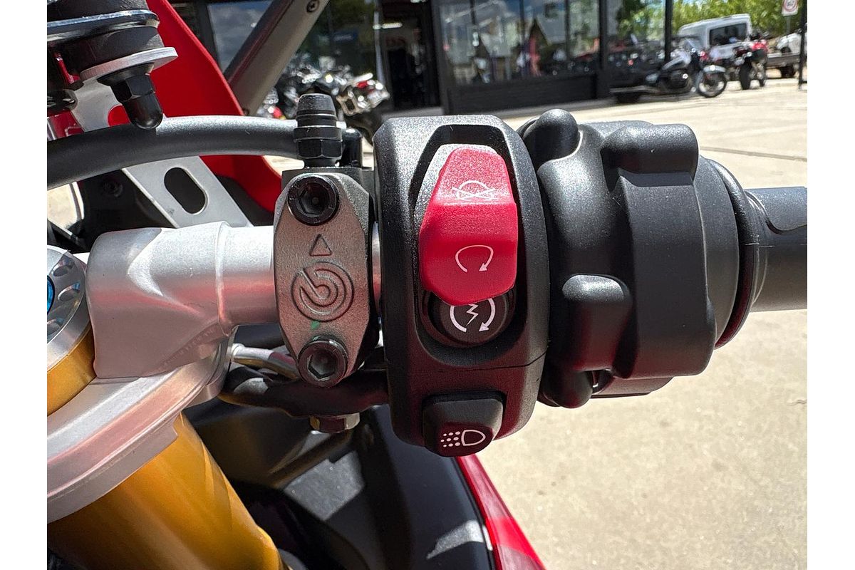 2025 Ducati Panigale V2 S Panigale