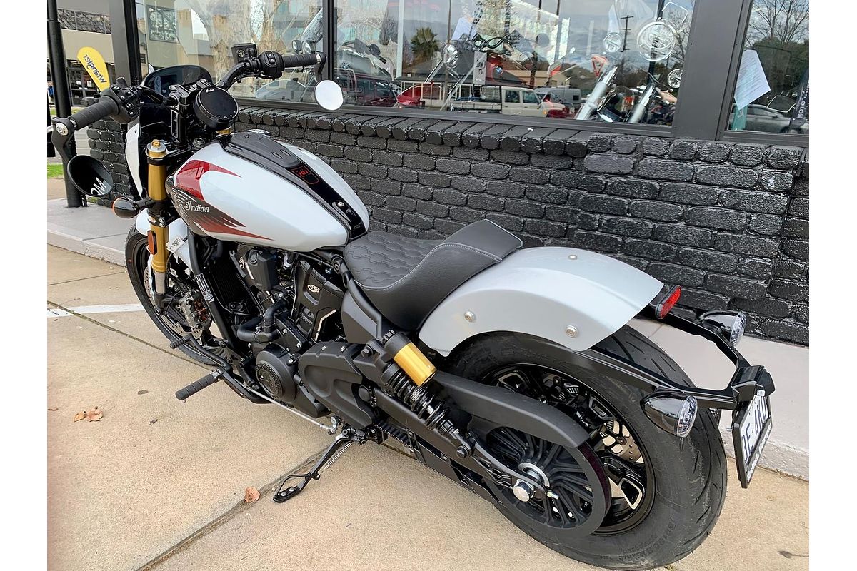 2025 Indian Scout 101 Scout
