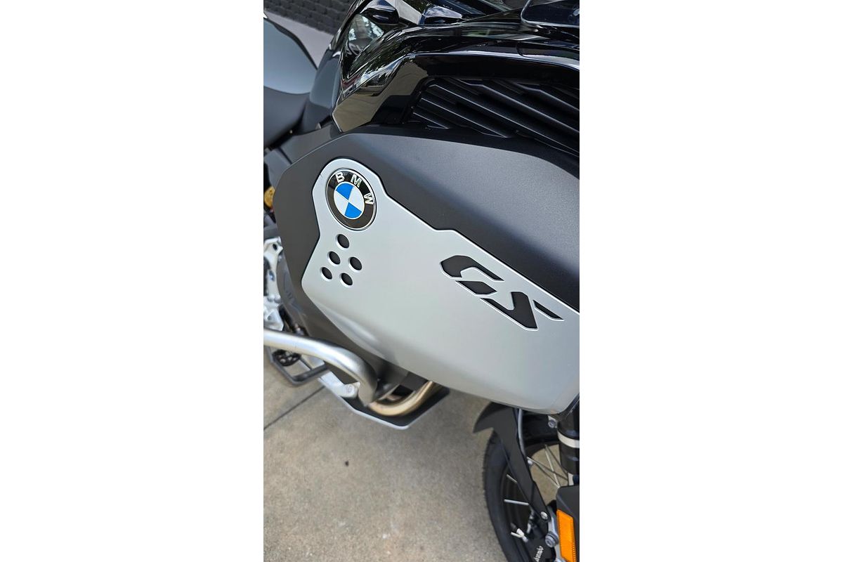 2025 BMW F 900 GS Adventure Ride Pro F 900