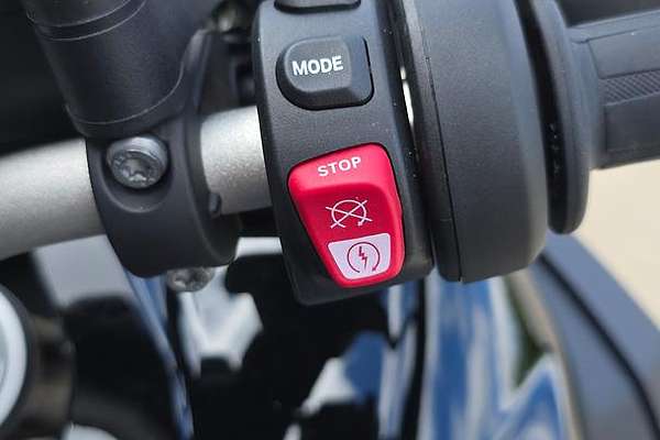 2025 BMW F 900 GS Adventure Ride Pro F 900