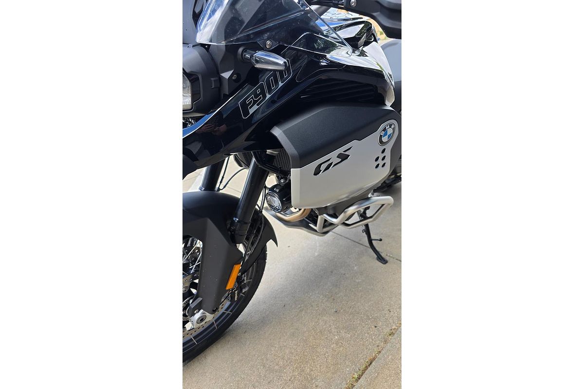 2025 BMW F 900 GS Adventure Ride Pro F 900
