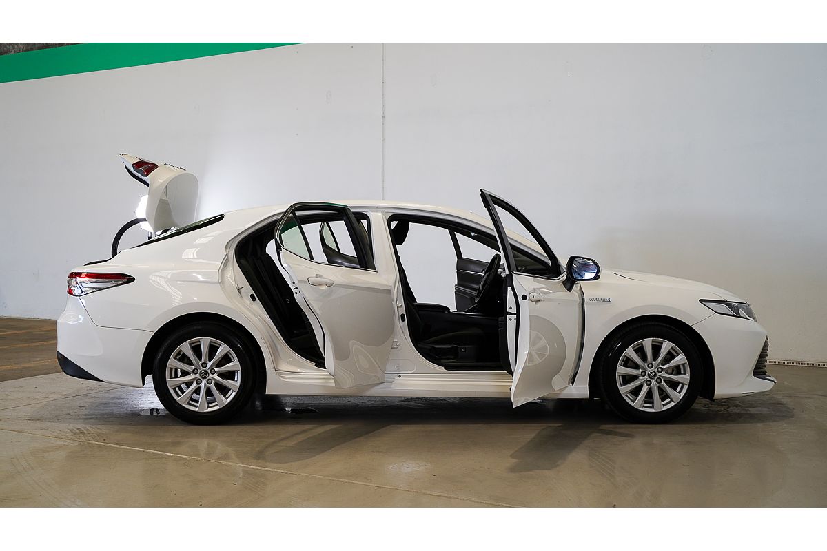 2018 Toyota Camry Ascent AXVH71R