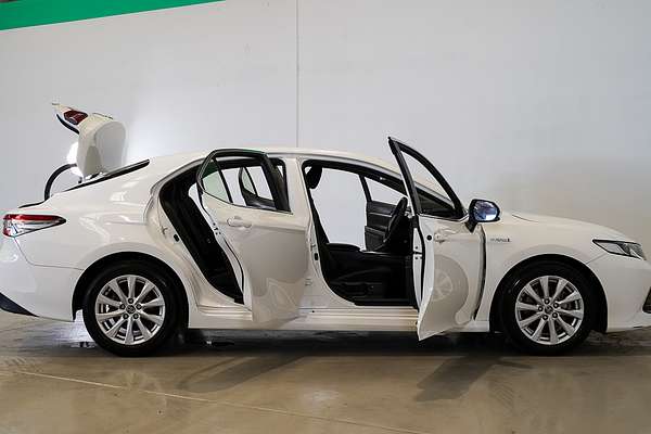 2018 Toyota Camry Ascent AXVH71R