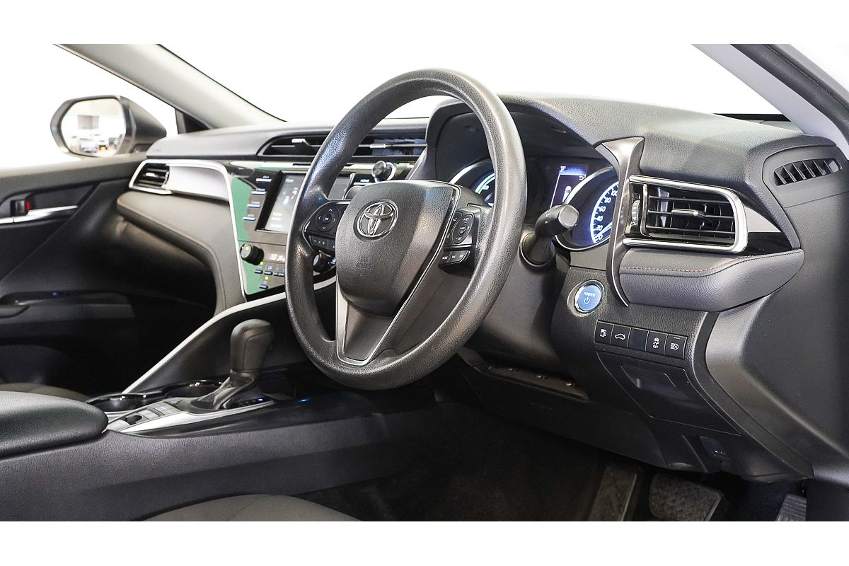 2018 Toyota Camry Ascent AXVH71R