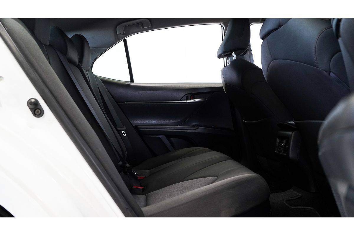 2018 Toyota Camry Ascent AXVH71R