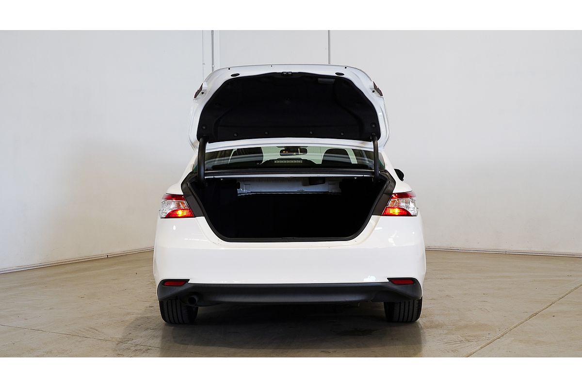 2018 Toyota Camry Ascent AXVH71R