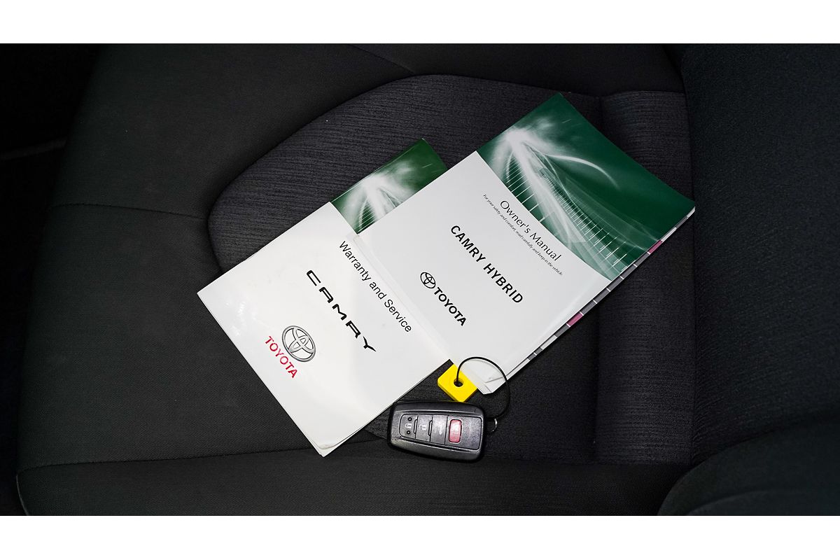 2018 Toyota Camry Ascent AXVH71R