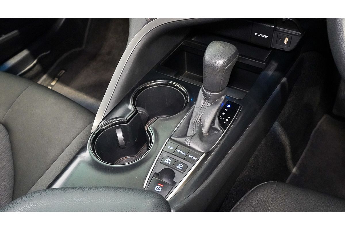 2018 Toyota Camry Ascent AXVH71R