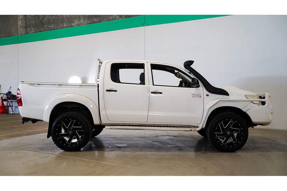 2013 Toyota Hilux SR KUN26R 4X4