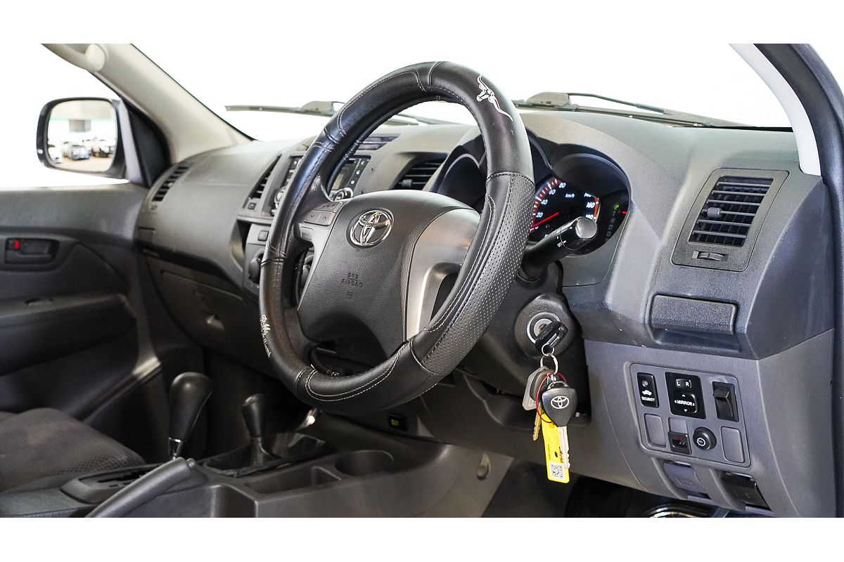 2013 Toyota Hilux SR KUN26R 4X4