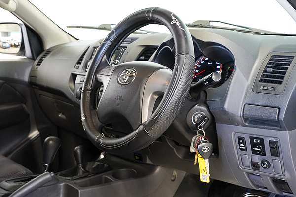 2013 Toyota Hilux SR KUN26R 4X4