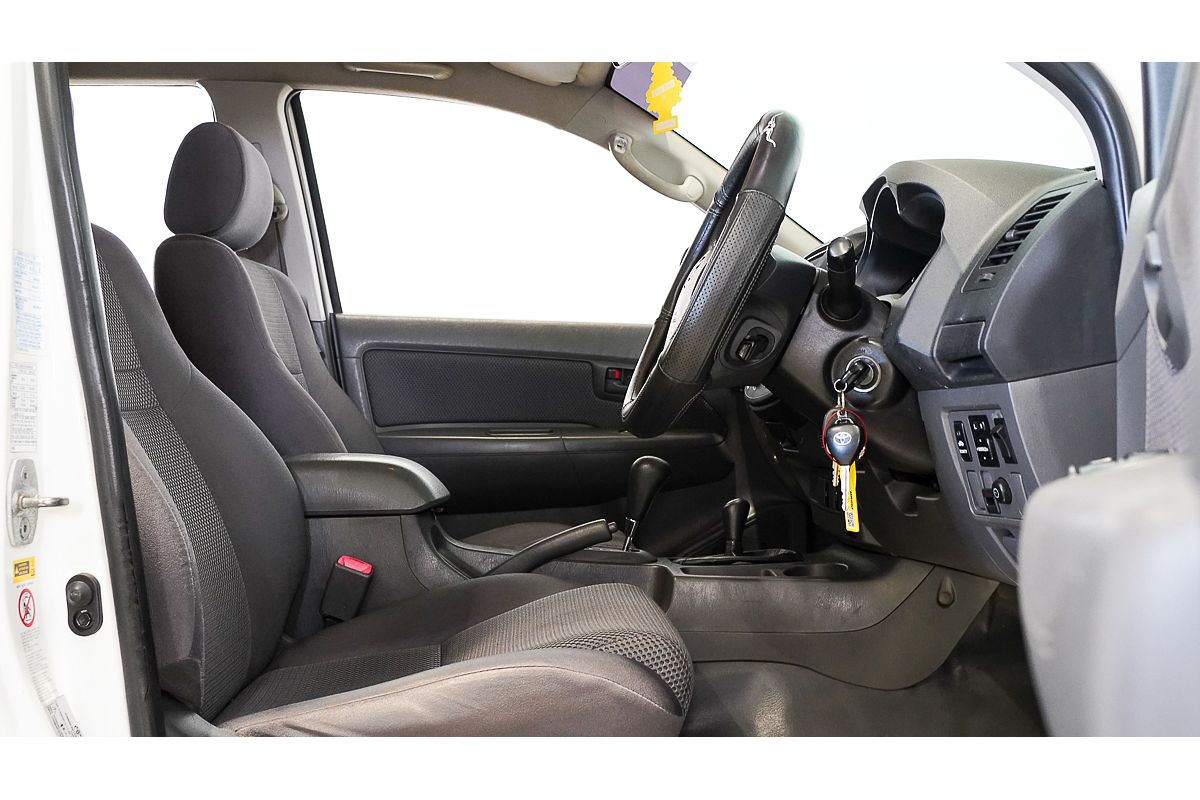 2013 Toyota Hilux SR KUN26R 4X4