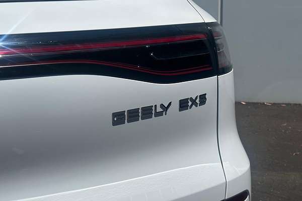 2025 Geely EX5 Inspire E245 thumb-4