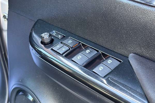 2022 Toyota Hilux SR5 GUN126R