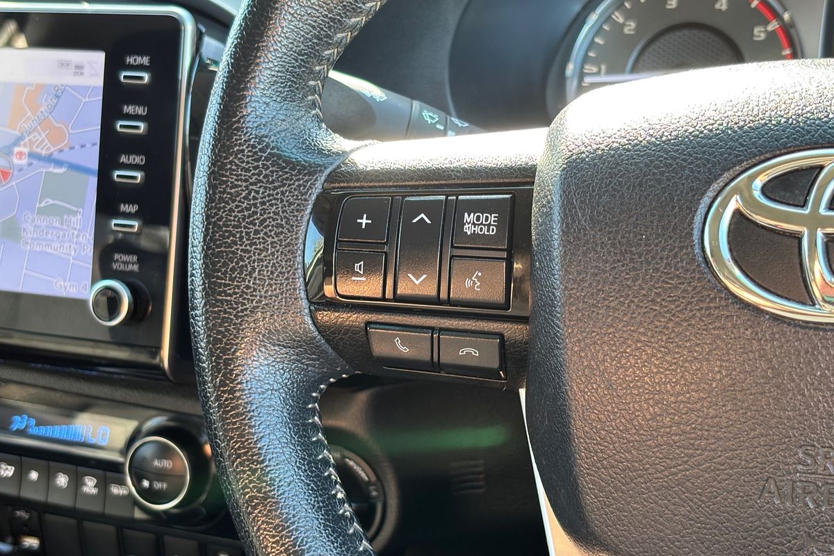 2022 Toyota Hilux SR5 GUN126R