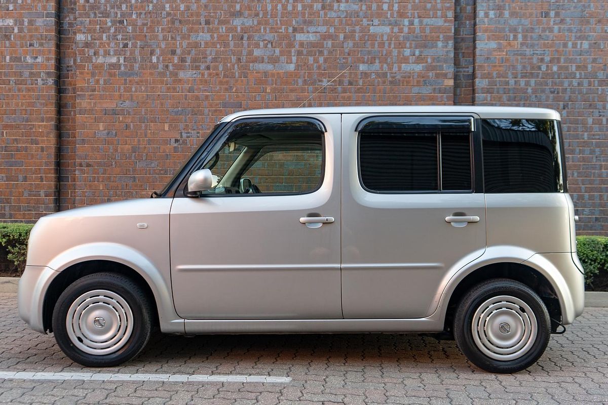 2005 Nissan Cube BZ11