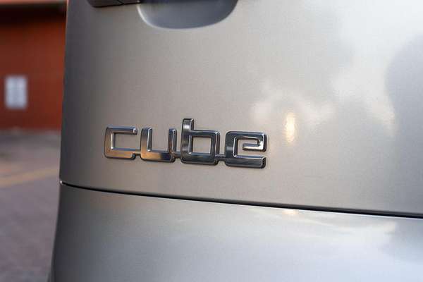 2005 Nissan Cube BZ11