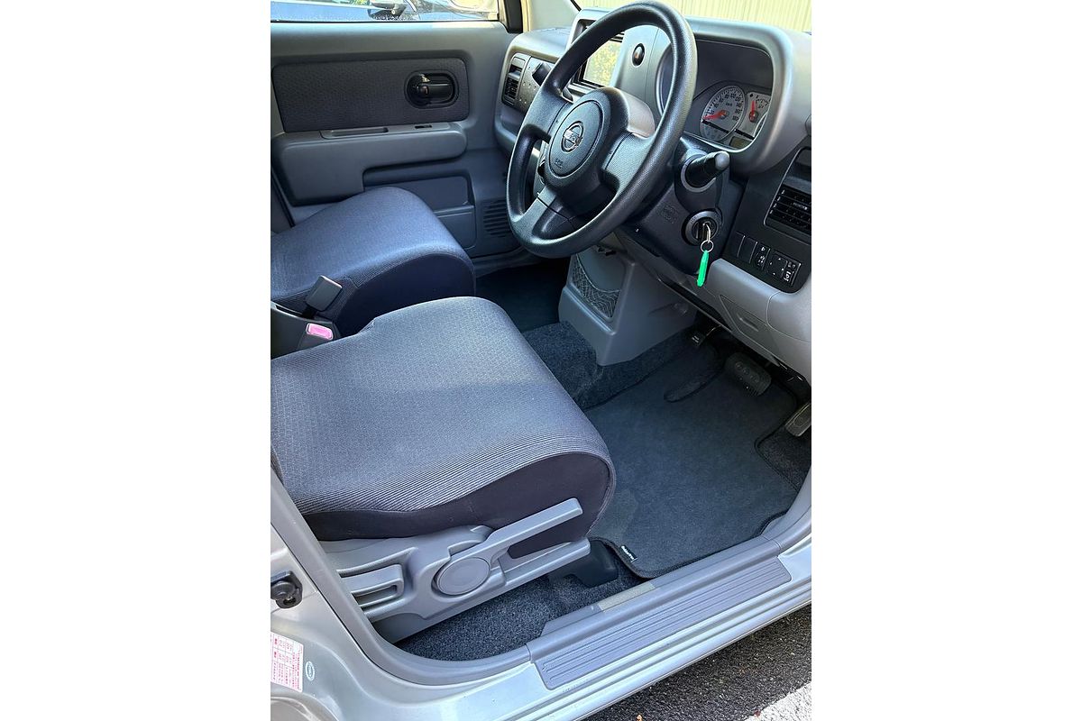 2005 Nissan Cube BZ11