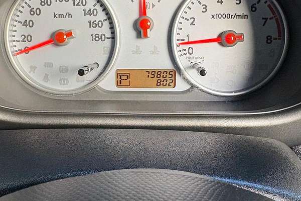 2005 Nissan Cube BZ11