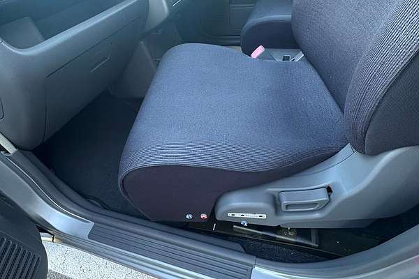 2005 Nissan Cube BZ11