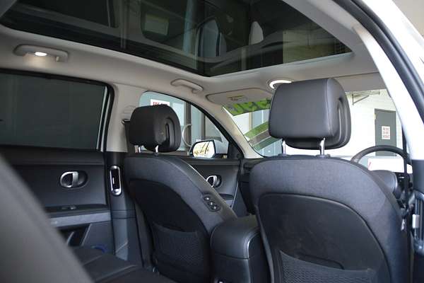 2022 Hyundai IONIQ 5 NE.V1