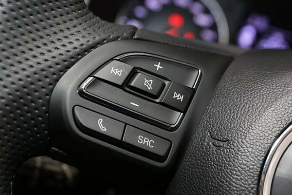 2024 MG ZS Excite AZS1