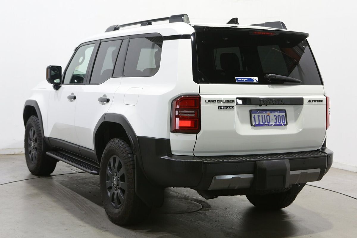 2025 Toyota Landcruiser Prado Altitude GDJ251R