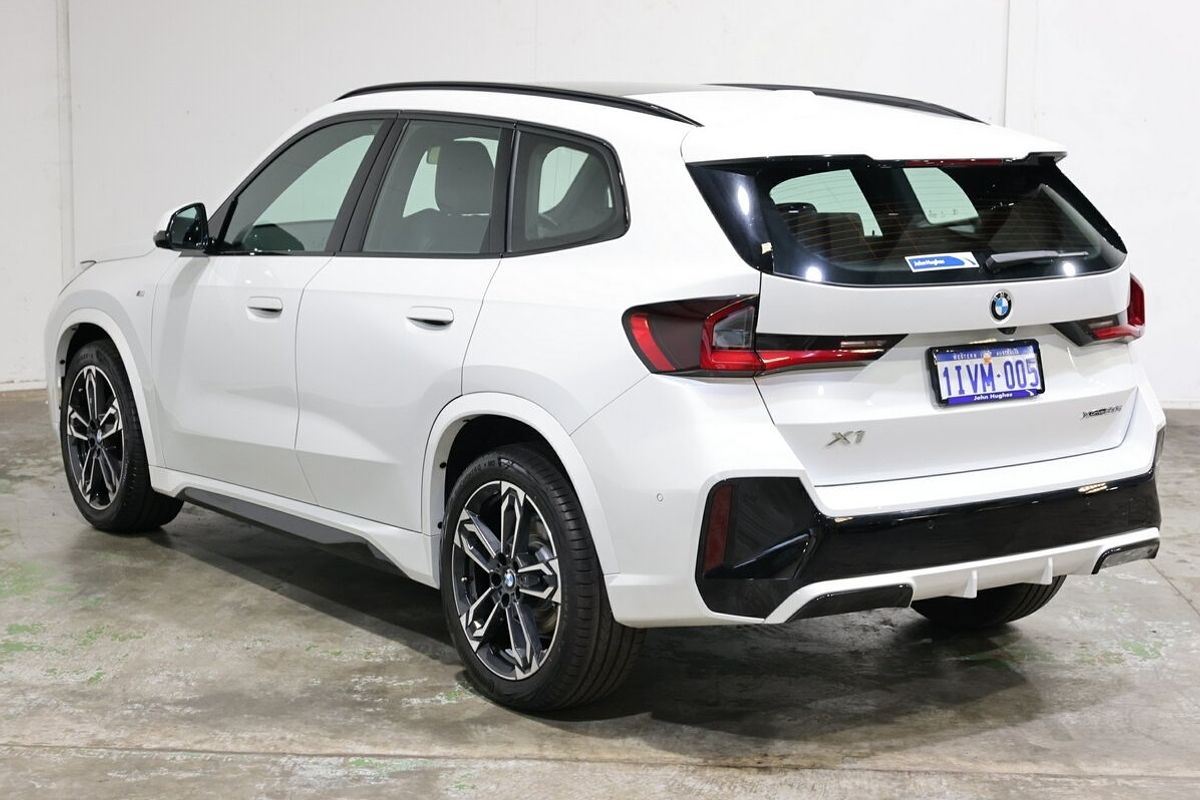 2023 BMW X1 xDrive20i M Sport U11