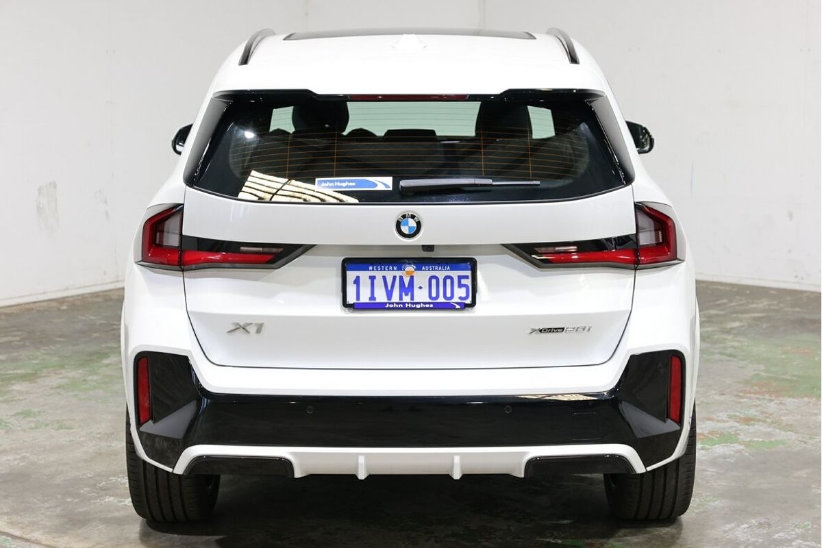 2023 BMW X1 xDrive20i M Sport U11