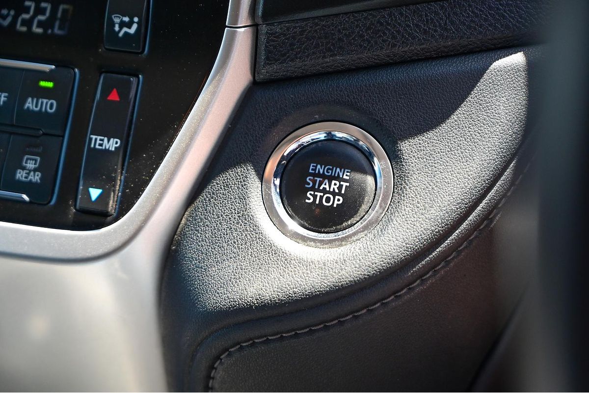 2018 Toyota Landcruiser GXL VDJ200R