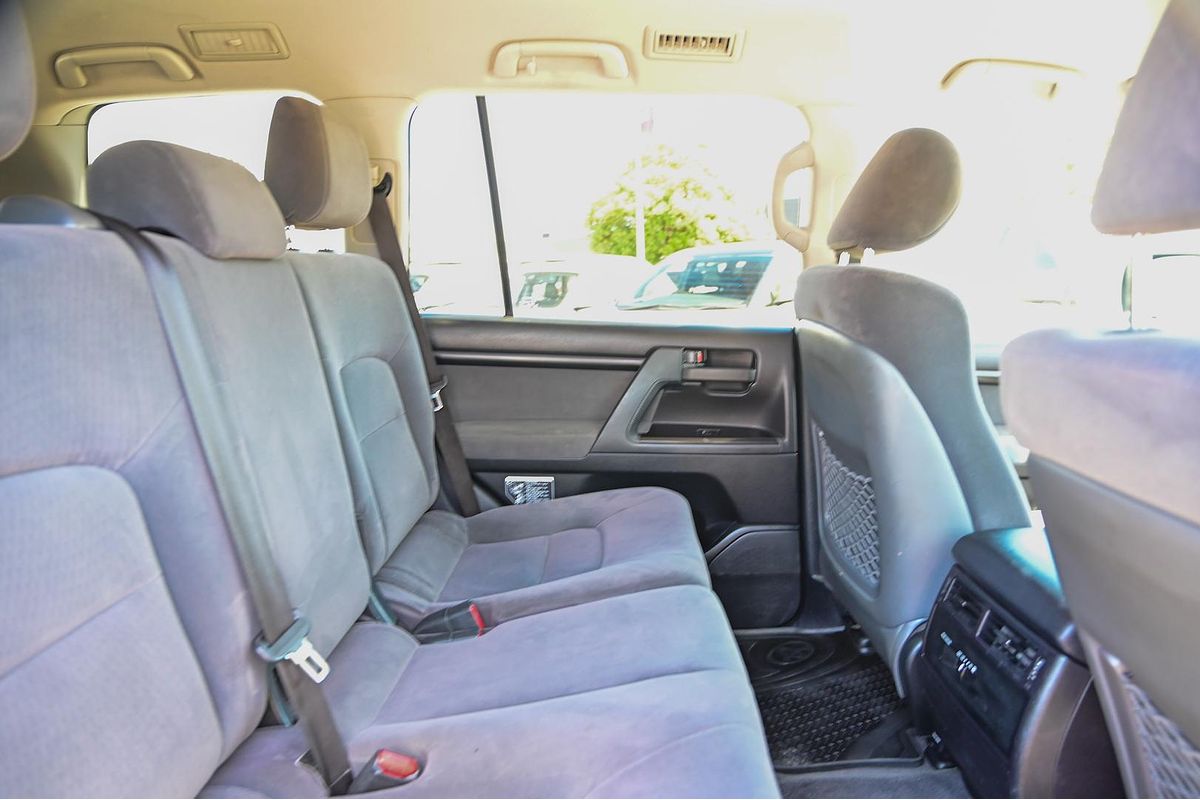 2018 Toyota Landcruiser GXL VDJ200R