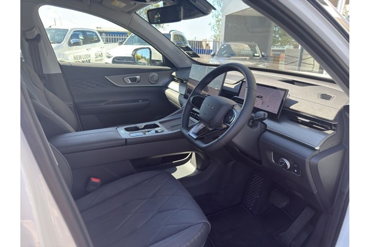 2025 Chery Tiggo 8 ULTIMATE 1.5PT PLUG IN HYBRID