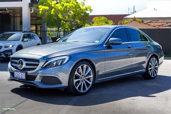 2018 Mercedes-Benz C-Class C300 W205