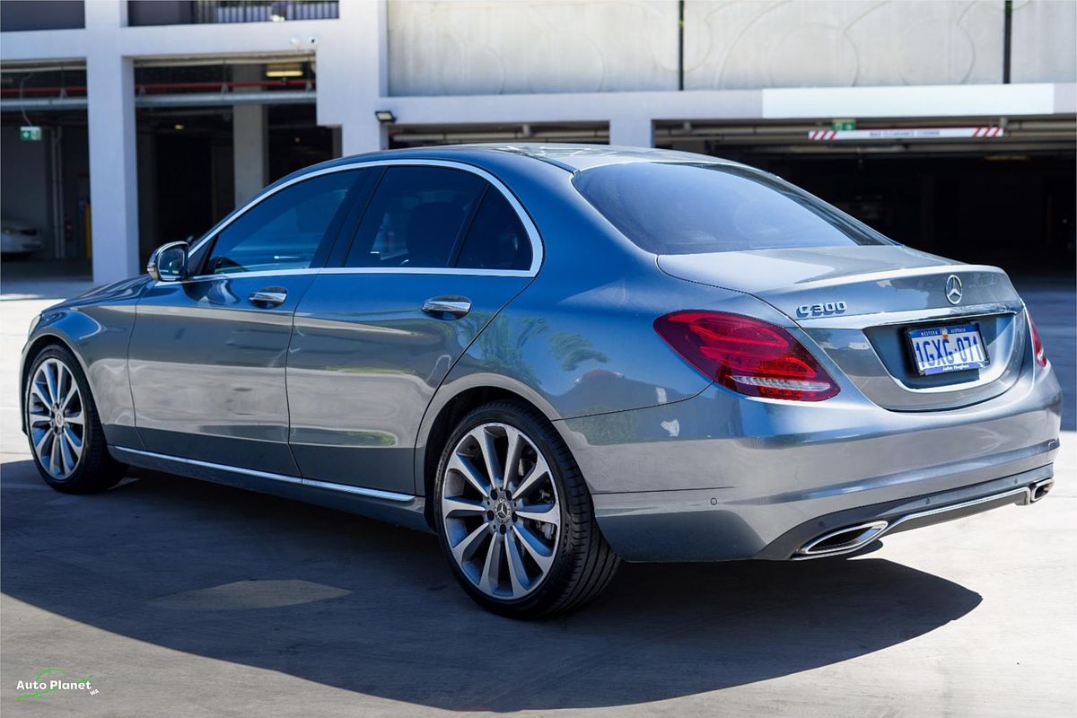 2018 Mercedes-Benz C-Class C300 W205