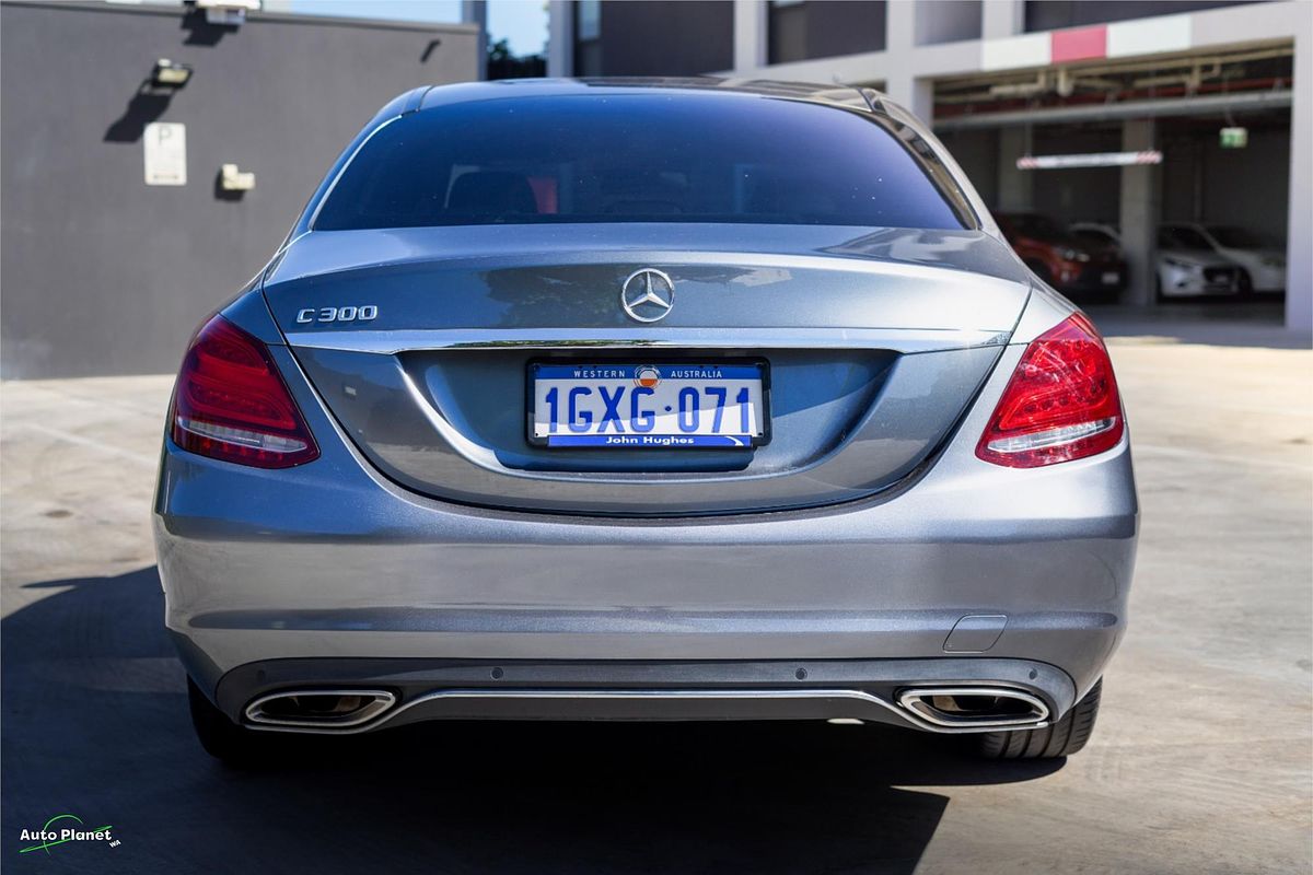 2018 Mercedes-Benz C-Class C300 W205