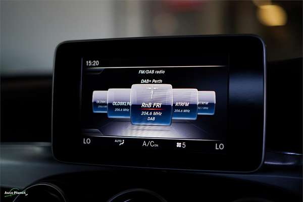 2018 Mercedes-Benz C-Class C300 W205