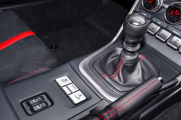 2024 Subaru BRZ S ZD8