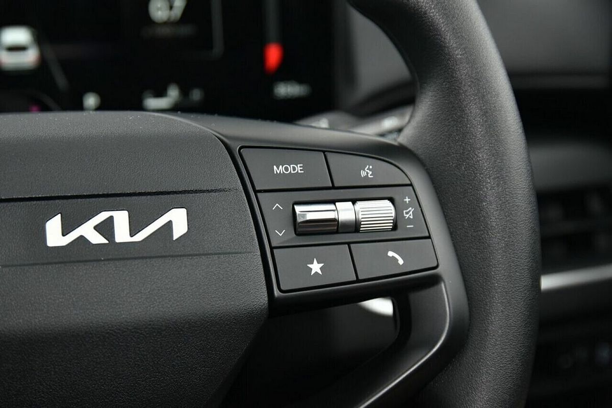 2025 Kia K4 Sport CL4m