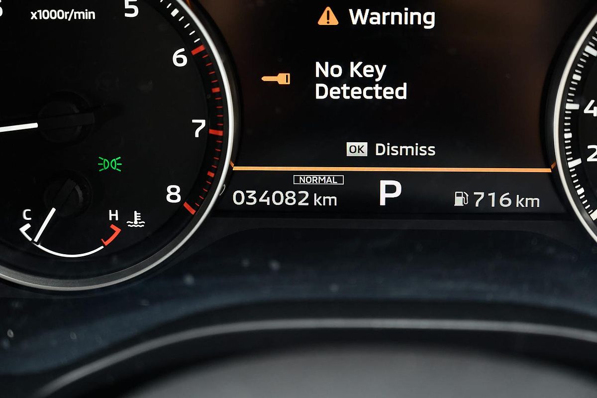 2024 Mitsubishi Outlander ES ZM